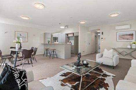 Photo of property in 8 Eaves Bush Parade, Orewa, 0931