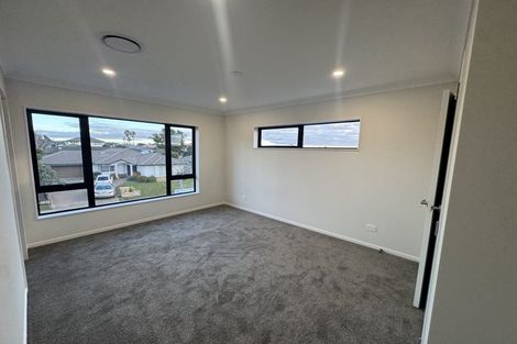 Photo of property in 5a Keppoch Court, Dannemora, 2016