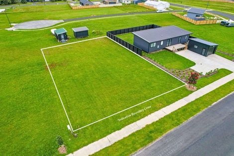 Photo of property in 12 Motutere Drive, Matarangi, 3592