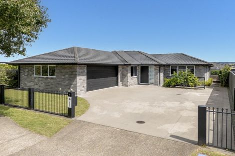 Photo of property in 8 Te Ranga Memorial Drive, Pyes Pa, Tauranga, 3112