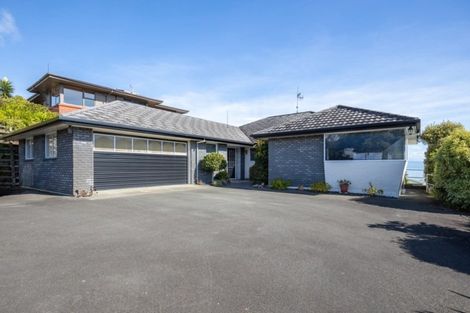 Photo of property in 100 Princes Drive, Britannia Heights, Nelson, 7010