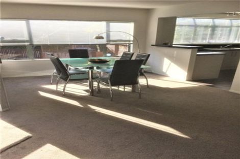 Photo of property in 1/6 Arirang Rise, Pinehill, Auckland, 0632