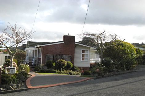 Photo of property in 35 David Crescent, Karori, Wellington, 6012