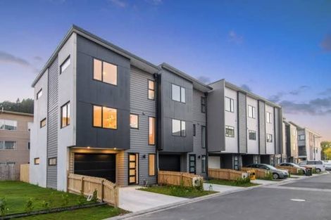 Photo of property in 37 Bay Street, Red Beach, 0932