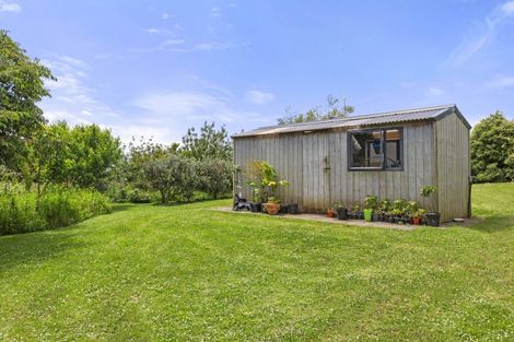 Photo of property in 49 Lewis Road, Otaua, Waiuku, 2682