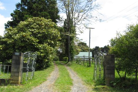 Photo of property in 231 Riverhead Road, Kumeu, 0892