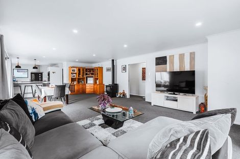 Photo of property in 297 Tauhara Ridge Drive, Richmond Heights, Taupo, 3330