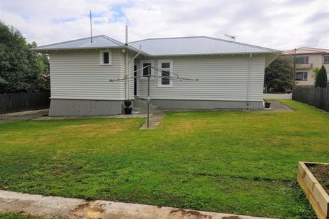 Photo of property in 25 Hospital Street, Dannevirke, 4930