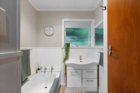 Photo of property in 42 Thompson Street, Tokoroa, 3420