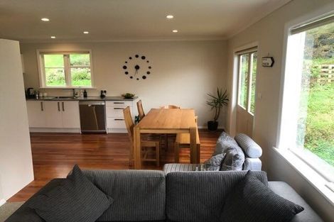 Photo of property in 9 Saville Row, Johnsonville, Wellington, 6037