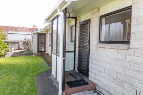 Photo of property in 44 Allardice Street, Dannevirke, 4930