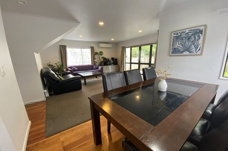 Photo of property in 11 Duncan Street, Tawa, Wellington, 5028