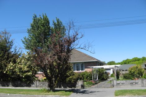 Photo of property in 25 Attlee Crescent, Bryndwr, Christchurch, 8053