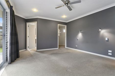 Photo of property in 25 Madison Street, Cambridge, 3434