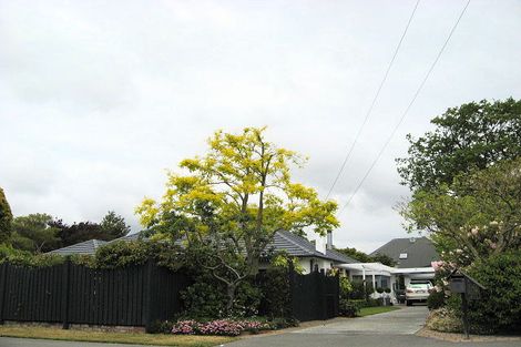 Photo of property in 5 Penhelig Place, Burnside, Christchurch, 8053