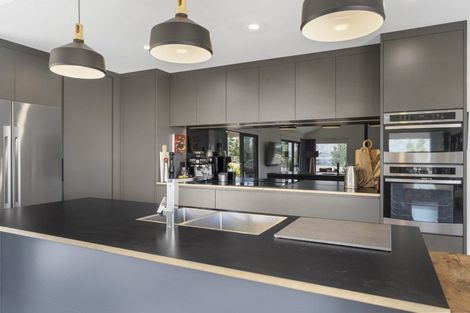 Photo of property in 195 Hillview Road, Alexandra, 9391