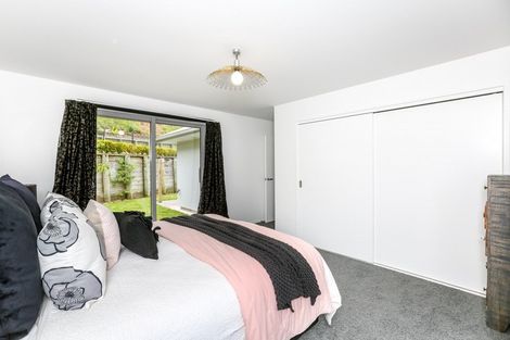 Photo of property in 17a Heta Road, Highlands Park, New Plymouth, 4312