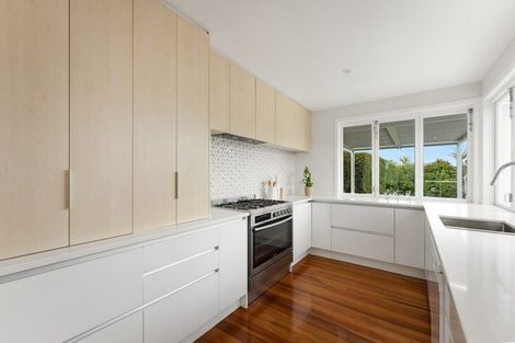 Photo of property in 46 Matipo Road, Te Atatu Peninsula, Auckland, 0610