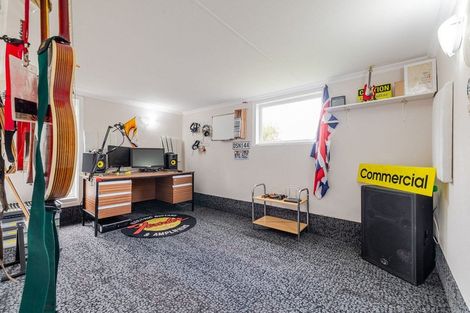 Photo of property in 27 Sheffield Street, Awapuni, Palmerston North, 4412