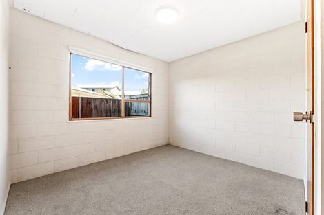 Photo of property in 6 Quo Vadis Place, Red Beach, 0932