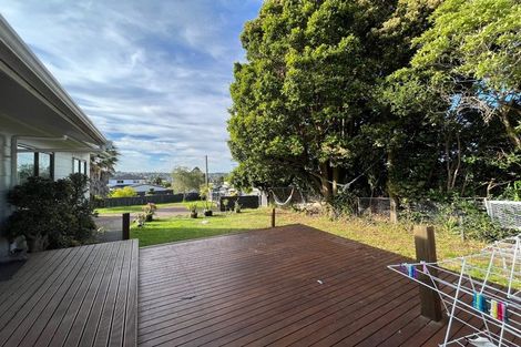 Photo of property in 6a Archibald Road, Kelston, Auckland, 0602