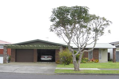 Photo of property in 36 Nevada Drive, Merrilands, New Plymouth, 4312