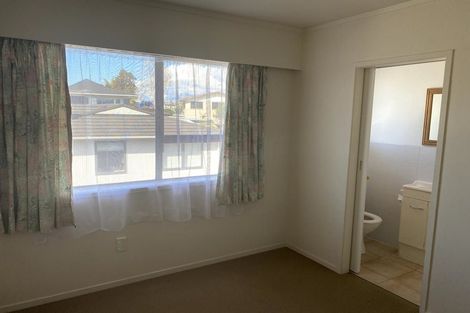 Photo of property in 2/53 Butley Drive, Farm Cove, Auckland, 2012