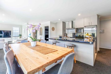 Photo of property in 4 Plate Lane, Papamoa, 3118