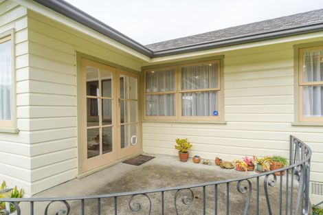 Photo of property in 4 Heatley Avenue, Hokowhitu, Palmerston North, 4410