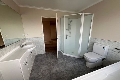 Photo of property in 26 Cyril French Drive, Flat Bush, Auckland, 2016