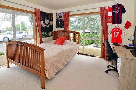 Photo of property in 118 Upper Orewa Road, Wainui, Silverdale, 0992