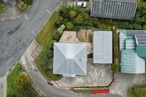 Photo of property in 22 Amelia Crescent, Waikawa, Picton, 7220