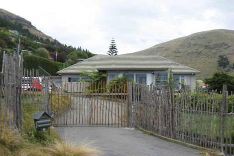 Photo of property in 8 Ocean View Terrace, Sumner, Christchurch, 8081