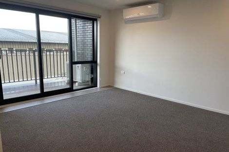 Photo of property in 106/28c Eileen Newey Place, Henderson, Auckland, 0612