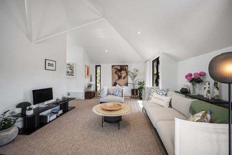 Photo of property in 2/21 Hauraki Road, Hauraki, Auckland, 0622