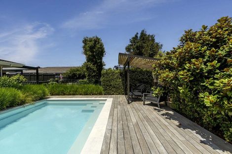 Photo of property in 6 Laing Place, Otumoetai, Tauranga, 3110