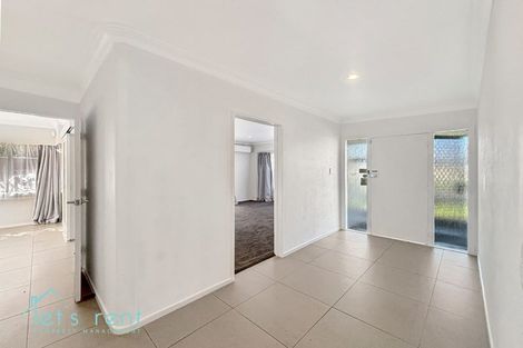 Photo of property in 8 Coulthard Terrace, Opaheke, Papakura, 2113
