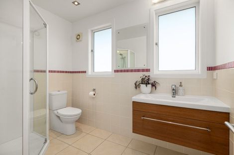 Photo of property in 24 Claremont Terrace, Otumoetai, Tauranga, 3110