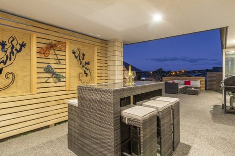 Photo of property in 2 Damien Place, Ohauiti, Tauranga, 3112