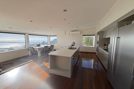 Photo of property in 2 Clearview Lane, Mount Pleasant, Christchurch, 8081