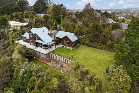 Photo of property in 40 Lonely Track Road, Redvale, Auckland, 0632