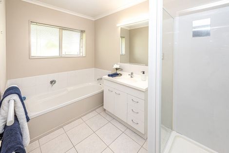 Photo of property in 64 Parkdale Drive, Aramoho, Whanganui, 4500