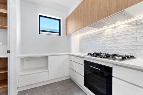 Photo of property in 17 Paihere Street, Huapai, Kumeu, 0810