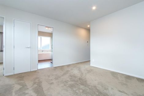 Photo of property in 27 Edgewater Drive, Karaka, Papakura, 2113