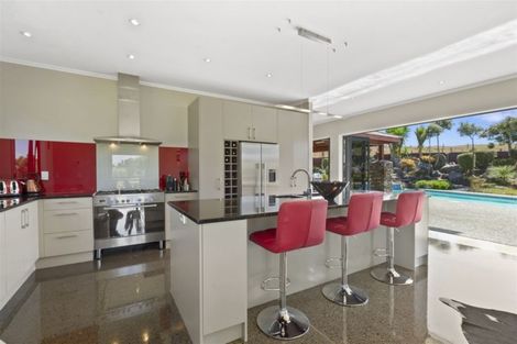 Photo of property in 332a Karaka Road, Karaka, Drury, 2578