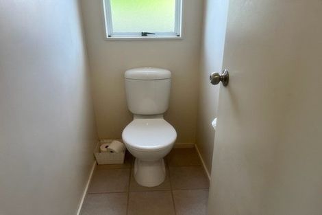 Photo of property in 17 Thurston Place, Bucklands Beach, Auckland, 2012