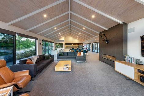 Photo of property in 1 Clearview Street, Wanaka, 9305