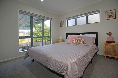 Photo of property in 1/3 Seddon Avenue, Papatoetoe, Auckland, 2104