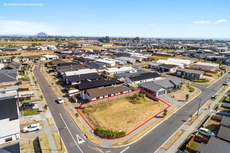 Photo of property in 18 Awatira Drive, Papamoa Beach, Papamoa, 3118