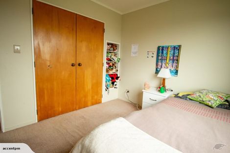 Photo of property in 18 Margaret Drive, Omokoroa, 3114